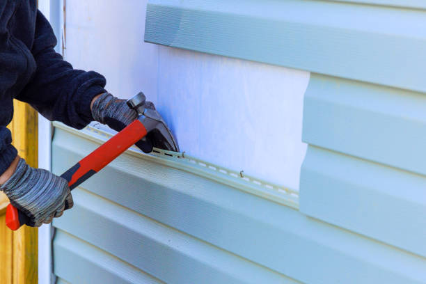 Reliable Emergency Siding Repair contractor in Kingston, WA by Creative Siding